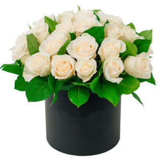 Цветы в коробке «Бежевые розы»